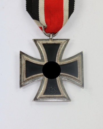 Eisernes Kreuz 2. Klasse 1939, Hst. L/18 (2. Design) - Militaria-Berlin