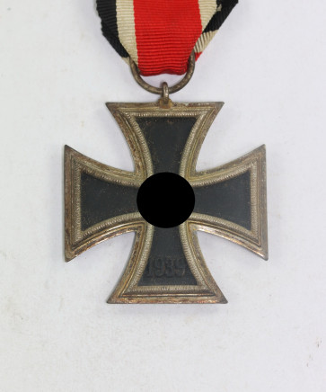 Eisernes Kreuz 2. Klasse 1939, Variante mit der runden "3", Deschler & Sohn, München - Militaria-Berlin