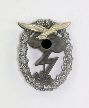 Erdkampfabzeichen der Luftwaffe, C.E. Juncker, Berlin - Militaria-Berlin