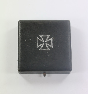 Etui Eisernes Kreuz 1. Klasse 1939, C.F. Zimmermann (20) - Militaria-Berlin