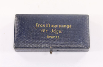 Etui Frontflugspange für Jäger in Bronze - Militaria-Berlin
