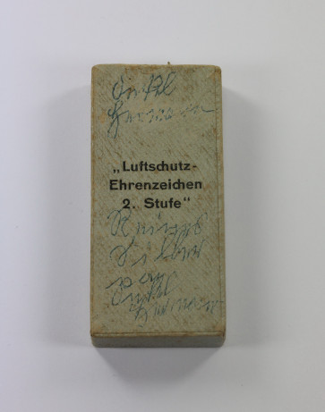 Etui Luftschutz-Ehrenzeichen 2. Stufe - Militaria-Berlin
