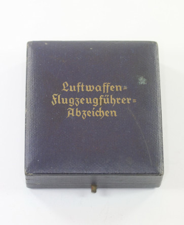 Etui Luftwaffen Flugzeugführer Abzeichen - Militaria-Berlin
