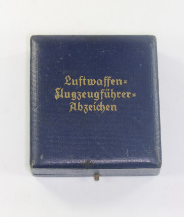 Etui Luftwaffen Flugzeugführer Abzeichen - Militaria-Berlin