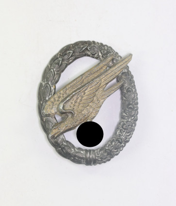 Fallschirmschützenabzeichen der Luftwaffe, C.E. Juncker, Berlin (Zink) - Militaria-Berlin