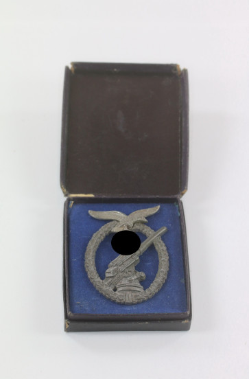  Flak-Kampfabzeichen der Luftwaffe, Ball Hinge (Kugel Bock), im Etui - Militaria-Berlin