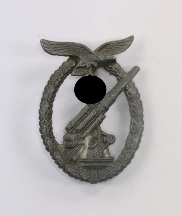  Flak-Kampfabzeichen der Luftwaffe, Hst. G.B. (Gustav Brehmer, Markneukirchen) - Militaria-Berlin