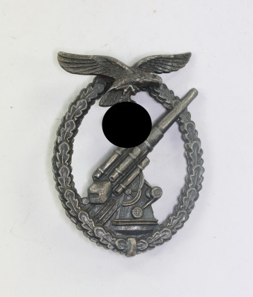 Flak Kampfabzeichen der Luftwaffe, Hst. A (Assmann & Sohn, Lüdenscheid) - Militaria-Berlin
