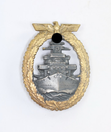 Flottenkriegsabzeichen, Hst. Schwerin Berlin (Zink) - Militaria-Berlin