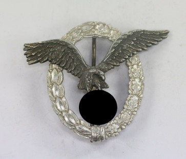 Flugzeugführerabzeichen der Luftwaffe, Aluminium (!), Hst. A D.R.G.M. (A.1) - Militaria-Berlin
