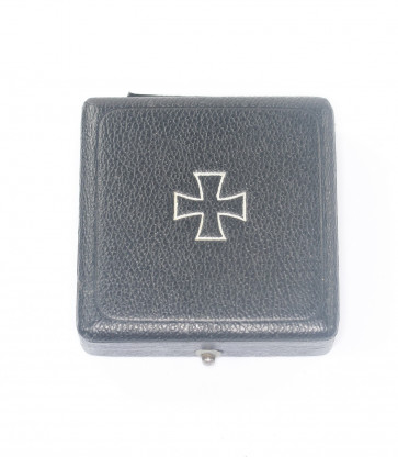 Frühes  Etui Eisernes Kreuz 1. Klasse 1939, schwarzes Inlet (!) - Militaria-Berlin