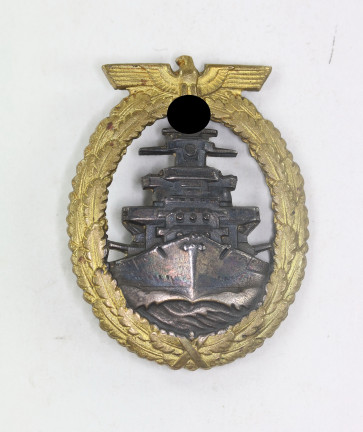 Frühes  Flottenkriegsabzeichen, Hst. Schwerin Berlin - FEC. Adolf Bock (Buntmetall) - Militaria-Berlin