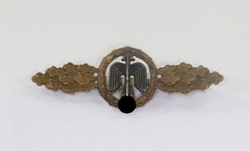 Frontflugspange für Jäger in Bronze, Buntmetall (!) - Militaria-Berlin