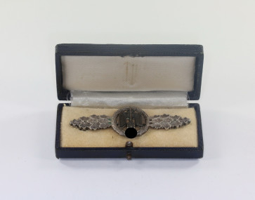  Frontflugspange für Jäger in Silber, Buntmetall, im Etui - Militaria-Berlin