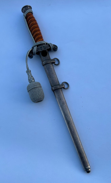 Heeres Offiziersdolch, Hst. Eickhorn Solingen, mit Portepee - Militaria-Berlin