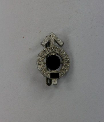  Hitlerjugend (HJ), 16 MM Miniatur Leistungsabzeichen in Silber, Hst. RZM M1/101 (Gustav Brehmer, Markneukirchen) - Militaria-Berlin