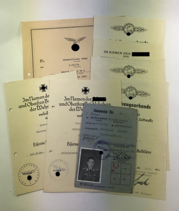 Urkunden Gruppe Fernaufklärer  - Militaria-Berlin