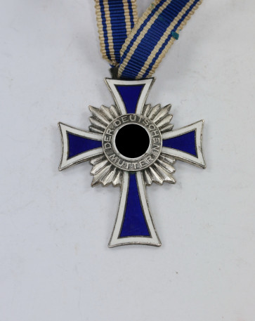 Mutterkreuz in Silber - Militaria-Berlin
