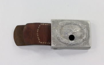  Luftwaffe, Koppelschloss für Mannschaften, Hst. JD, Aluminium, mit Lederlasche - Militaria-Berlin