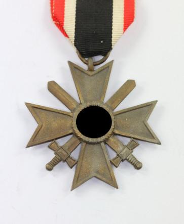 Kriegsverdienstkreuz 2. Klasse mit Schwertern - Militaria-Berlin