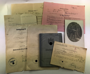 Dokumenten / Urkunden Gruppe Festung Breslau (!) Volkssturm  - Militaria-Berlin