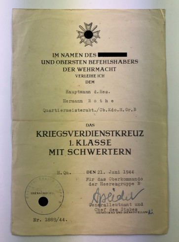 Urkunde Kriegsverdienstkreuz 1. Klasse mit Schwertern, Oberkommando Heeresgruppe B - Militaria-Berlin