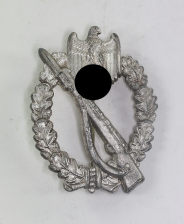 Infanterie-Sturmabzeichen in Silber, Hst. BSW Kleeblatt (Brüder Schneider A.G., Wien) - Militaria-Berlin