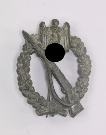 Infanterie Sturmabzeichen in Silber, Hst. f.o. (Friedrich Orth, Wien) - Militaria-Berlin