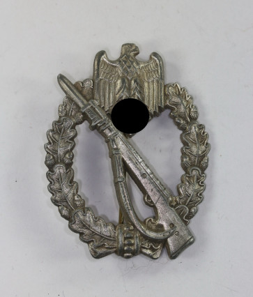 Infanterie Sturmabzeichen in Silber, Hst. MK Dreieck - Militaria-Berlin