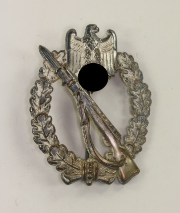 Infanterie Sturmabzeichen in Silber, Otto Schickle, Pforzheim (Buntmetall) - Militaria-Berlin