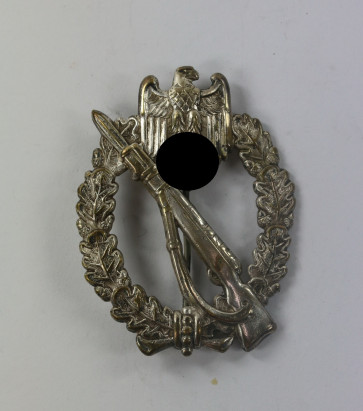  Infanterie Sturmabzeichen in Silber, Schickle, Buntmetall - Militaria-Berlin