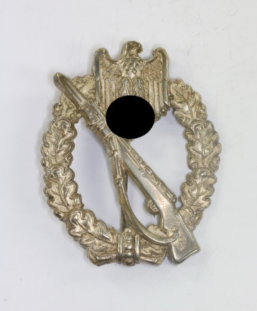 Infanterie Sturmabzeichen in Silber, Wilhelm Deumer, Lüdenscheid (Buntmetall) - Militaria-Berlin