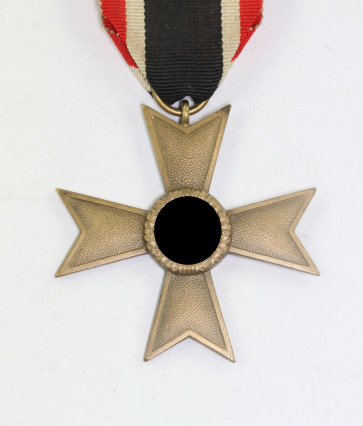 Kreigsverdienstkreuz 2. Klasse (ohne Schwerter), Hst. 99. (Schwertner & Cie., Granz-Eggenberg) - Militaria-Berlin