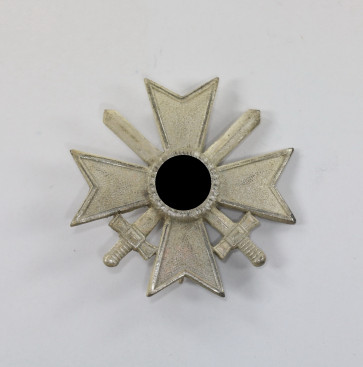 Kriegsverdienstkreuz 1. Klasse mit Schwertern - Militaria-Berlin