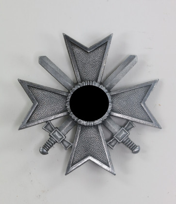 Kriegsverdienstkreuz 1. Klasse mit Schwertern, Hst. 4 (Steinhauer & Lück, Lüdenscheid) - Militaria-Berlin