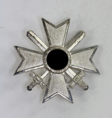 Kriegsverdienstkreuz 1. Klasse mit Schwertern, Petz & Lorenz - Militaria-Berlin