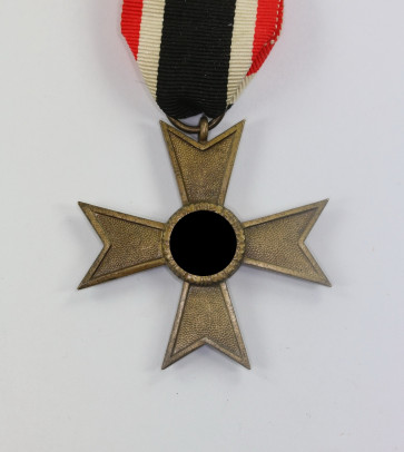 Kriegsverdienstkreuz 2. Klasse, Hst. 36 (Bury & Leonhard, Hanau) - Militaria-Berlin