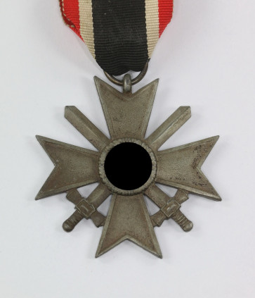 Kriegsverdienstkreuz 2. Klasse mit Schwertern - Militaria-Berlin