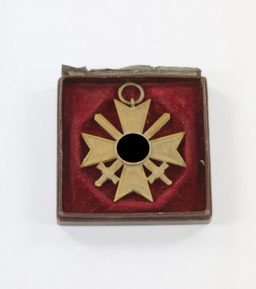 Kriegsverdienstkreuz 2. Klasse mit Schwertern, Buntmetall, im LDO Etui - Militaria-Berlin