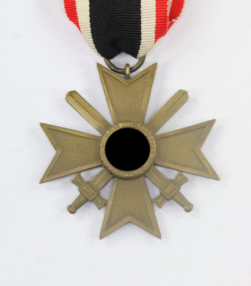  Kriegsverdienstkreuz 2. Klasse mit Schwertern, Hst. 40 (Berg & Nolte, Lüdenscheid) - Militaria-Berlin