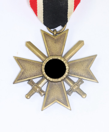  Kriegsverdienstkreuz 2. Klasse mit Schwertern, Hst. 6. (Fritz Zimmermann, Stuttgart) - Militaria-Berlin