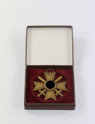Kriegsverdienstkreuz 2. Klasse mit Schwertern, Hst. 87, im LDO Etui 1. Form (!) - Militaria-Berlin