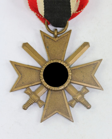  Kriegsverdienstkreuz 2. Klasse mit Schwertern, Hst. 89 (Rudolf Richter, Schlag bei Gablonz) - Militaria-Berlin