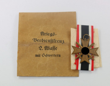 Kriegsverdienstkreuz 2. Klasse mit Schwertern, in großer Verleihungstüte, Steinhauer & Lück Lüdenscheid - Militaria-Berlin