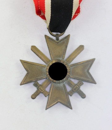 Kriegsverdienstkreuz 2. Klasse mit Schwertern, ohne Hersteller - Militaria-Berlin