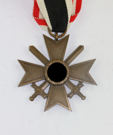  Kriegsverdienstkreuz 2. Klasse mit Schwertern, ohne Hersteller (Buntmetall) - Militaria-Berlin