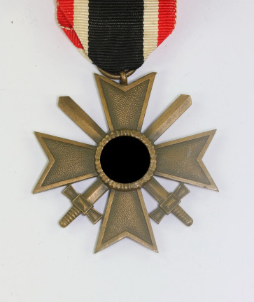 Kriegsverdienstkreuz 2. Klasse mit Schwertern, ohne Hersteller (Buntmetall) - Militaria-Berlin