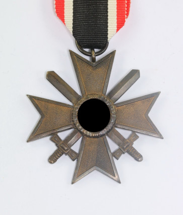  Kriegsverdienstkreuz 2. Klasse mit Schwertern, ohne Hersteller (Buntmetall) - Militaria-Berlin