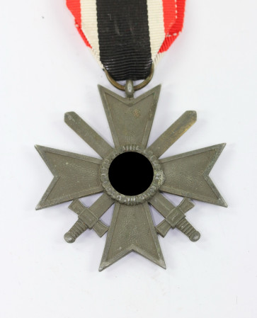 Kriegsverdienstkreuz 2. Klasse mit Schwertern - Militaria-Berlin