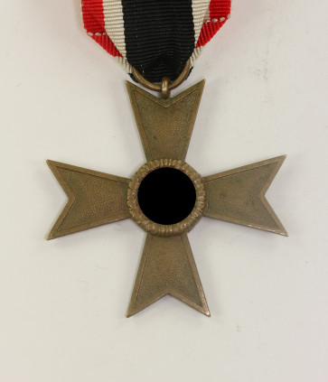 Kriegsverdienstkreuz 2. Klasse (ohne Schwerter), Hst. 52 (Gottlieb & Wagner, Idar Oberstein) - Militaria-Berlin